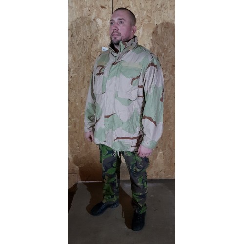 Куртка с подстёжкой армии ОАЭ, 3 color desert, б/у хорошее состояние
