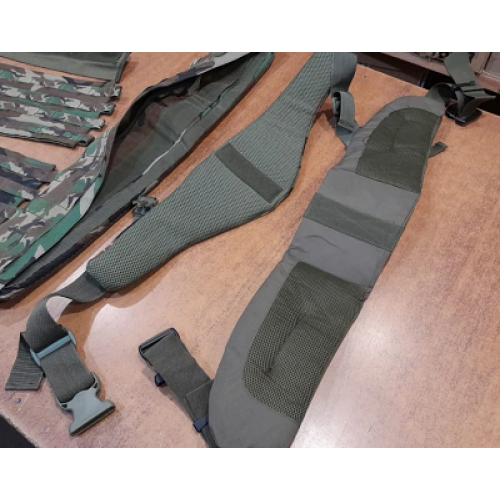 Пояса к рюкзакам и разные элементы снаряжения, б/у хорошее состояние